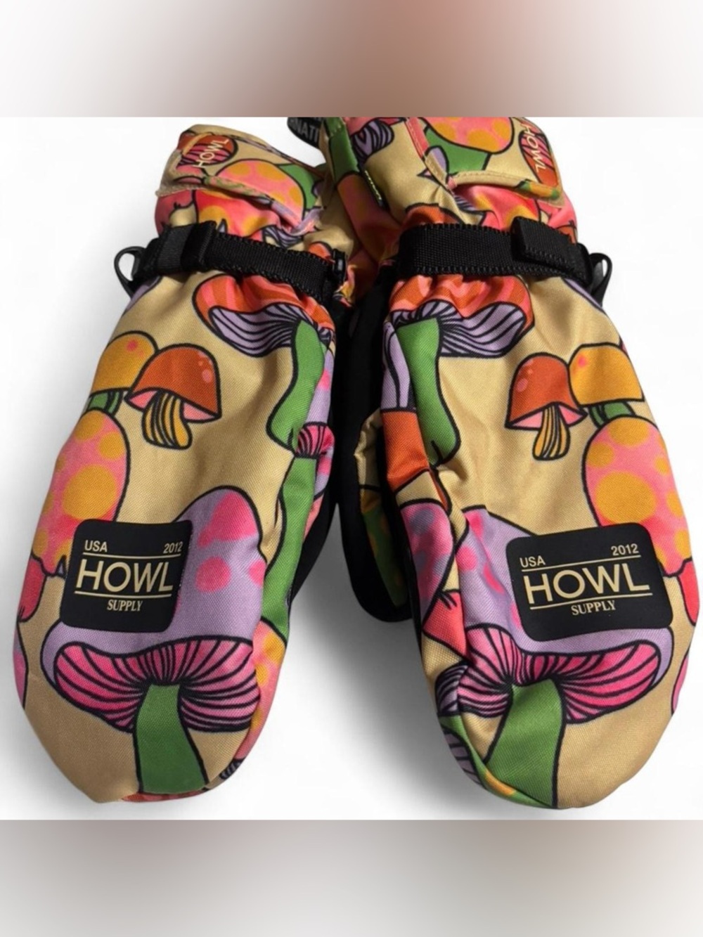 Howl Alternative Colorful Mushroom-Print Mittens in Beige, Pink & Green